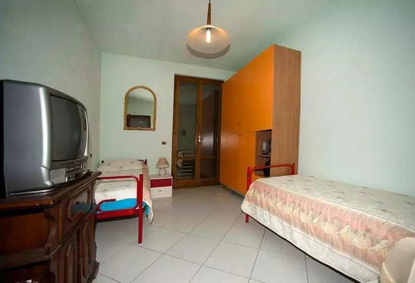 پانسیون Ai Vecchi Pini