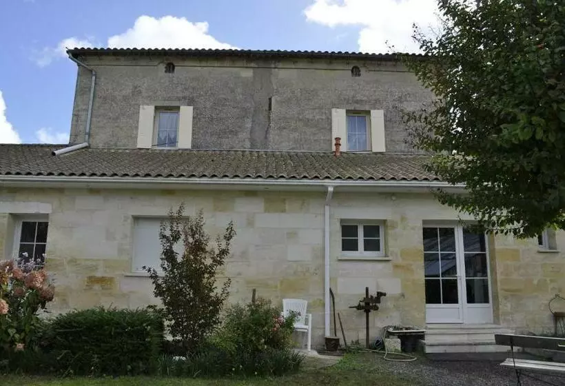 Majatalo Chambres D Hotes La Mouline