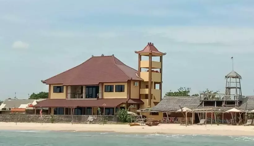 ペンション Omah Laut Bondo Jepara   By The Beach, Direct View Of The Sea, Great Base For Water Sports