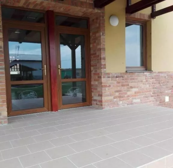 Majatalo Penzión Petrov Grunt