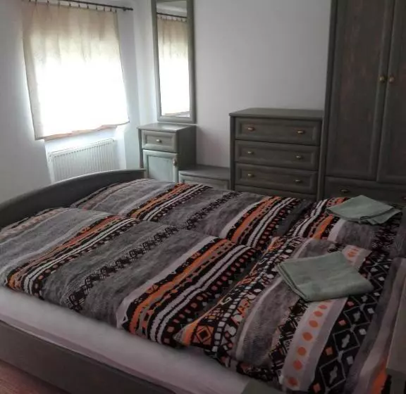 Majatalo Penzión Petrov Grunt