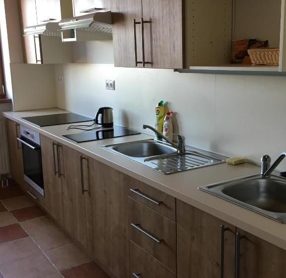 Пансион Penzión Petrov Grunt