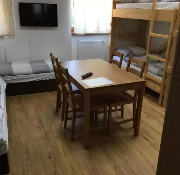 Majatalo Penzión Petrov Grunt