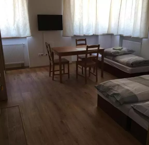 Majatalo Penzión Petrov Grunt