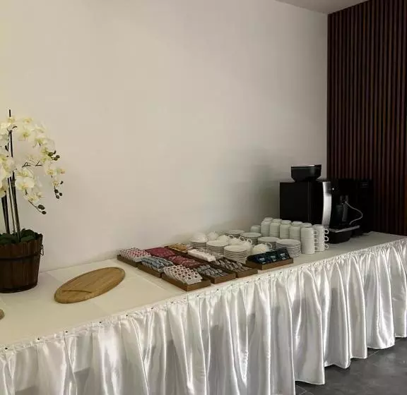 Majatalo Penzion Moto