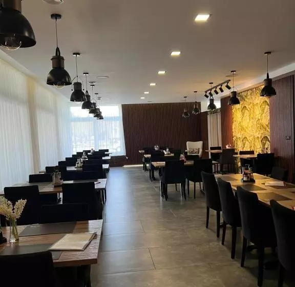 Majatalo Penzion Moto