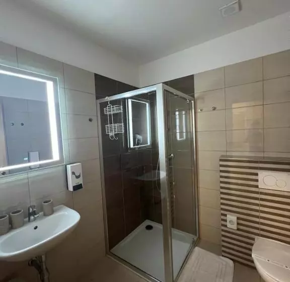 Majatalo Penzion Moto