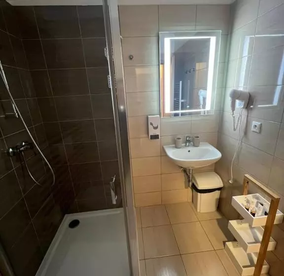 Majatalo Penzion Moto