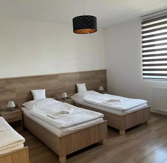 Majatalo Penzion Moto