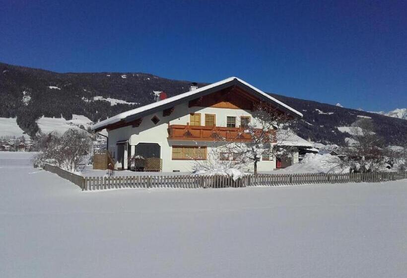 ペンション Room In Apartment Ferienhaus Kahr Appartment Rosbrand