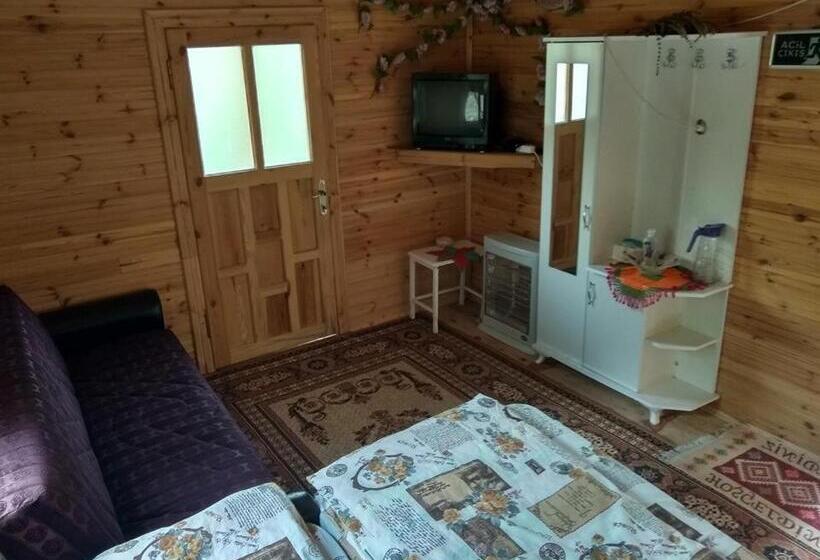 Курорт Kapuzbaşı şelalesi Baştürk Dinlenme Tesisleri