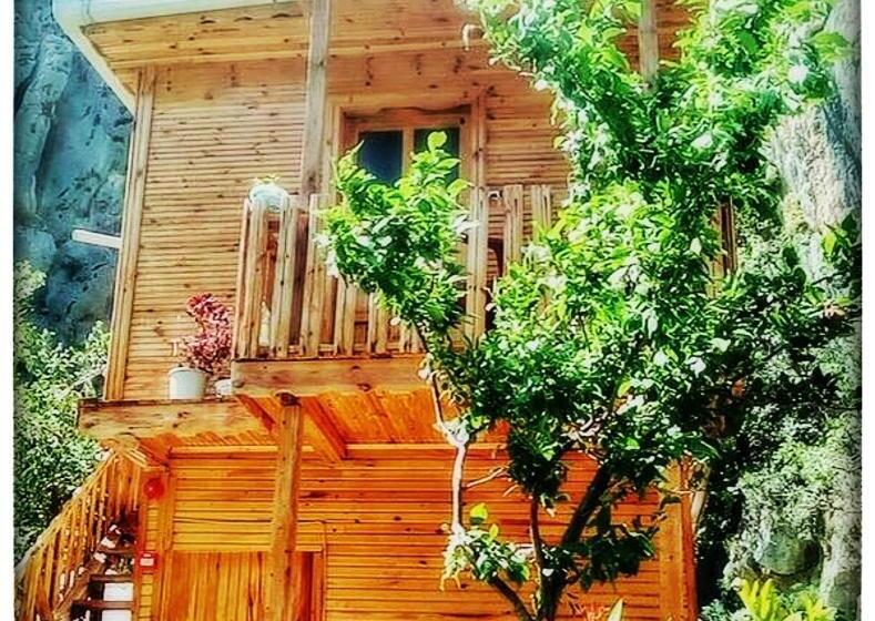 Курорт Kapuzbaşı şelalesi Baştürk Dinlenme Tesisleri