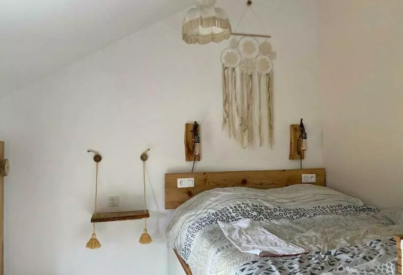 Aamiaismajoitus (B&B) Au Nid Elma