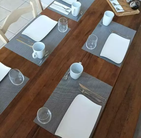 Aamiaismajoitus (B&B) Cadol Ain