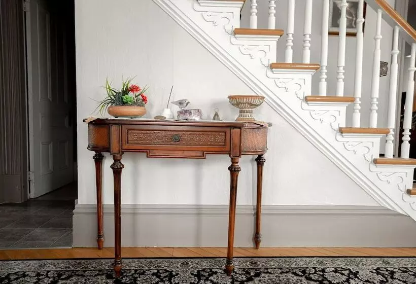 Aamiaismajoitus (B&B) Chez L Doc