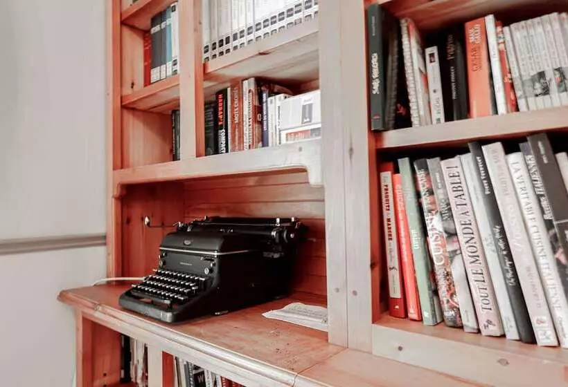 Aamiaismajoitus (B&B) Chez L Doc