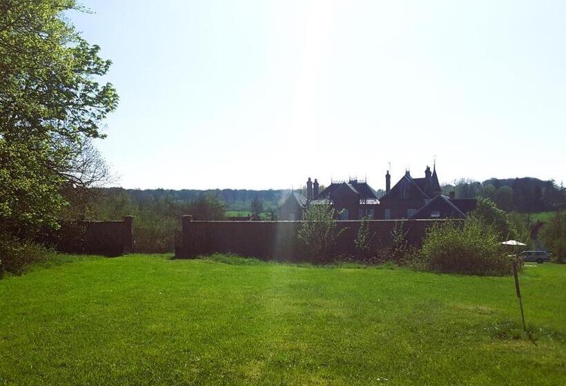 ベッドアンドブレックファースト Château Machiel