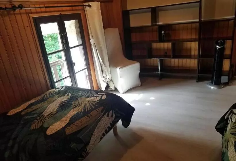 Aamiaismajoitus (B&B) La Boulzane