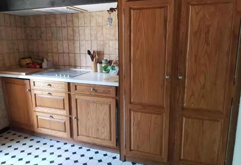 Aamiaismajoitus (B&B) La Boulzane