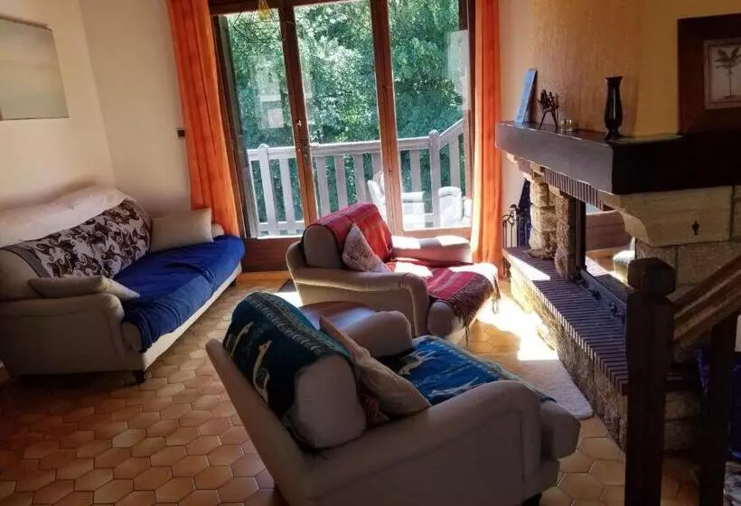 Aamiaismajoitus (B&B) La Boulzane