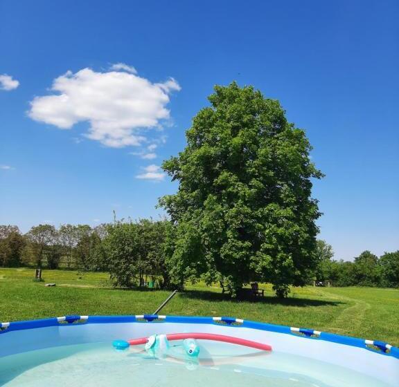 צימר Notre Village Papillon Bed&breakfast