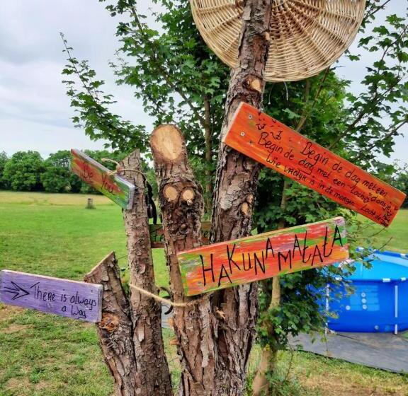 צימר Notre Village Papillon Bed&breakfast