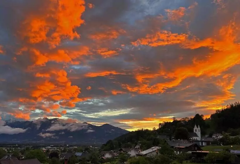 ベッドアンドブレックファースト Pension Sternen