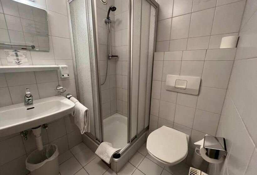 مبيت وإفطار Pension Sternen