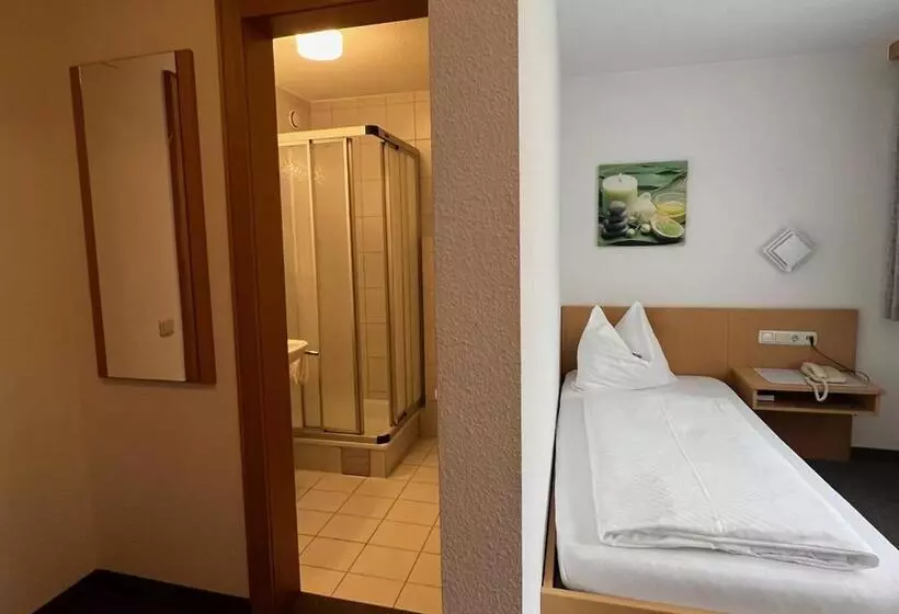 ベッドアンドブレックファースト Pension Sternen