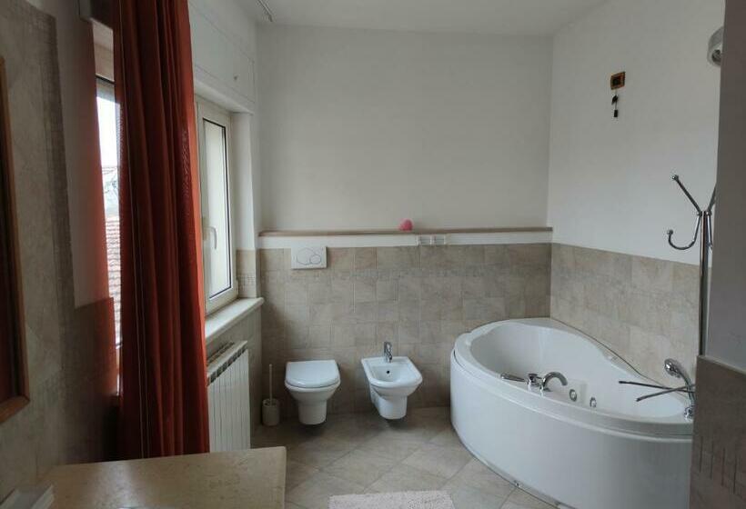 住宿加早餐  Residenza Angioina