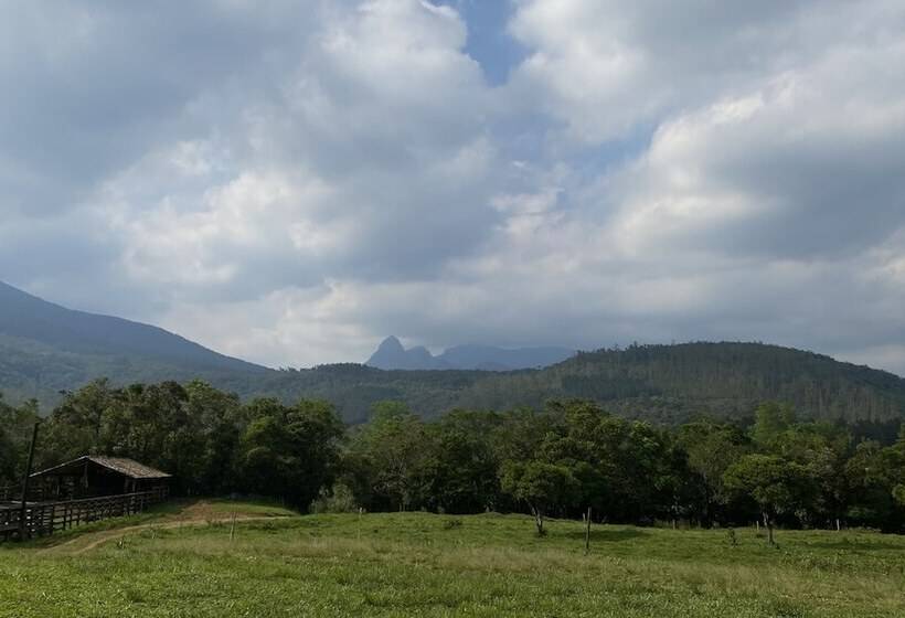 Hostel E Pousada Vale Mirante Da Rocha