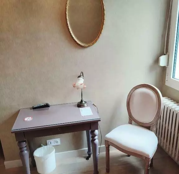 ホテル L Auberge Des Gourmets Hôtel Restaurant