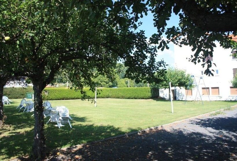 酒店 Le Val Du Cantal