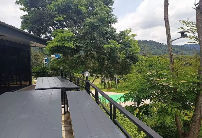 ホテル O2 Zone Chanthaburi