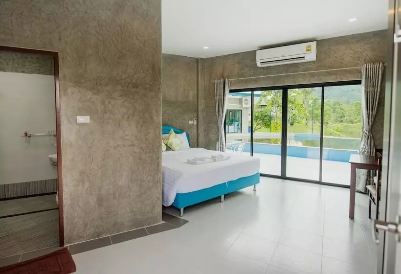 ホテル O2 Zone Chanthaburi
