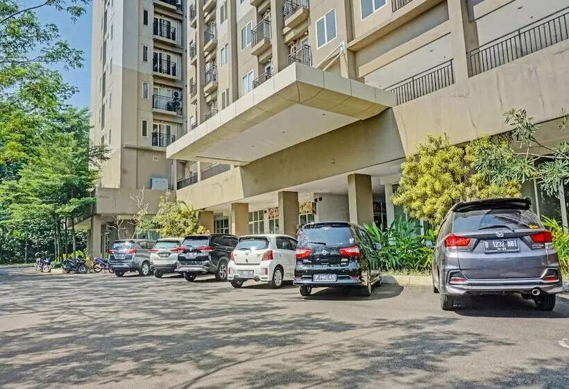 Hotelli Oyo 91217 Skyland @ Pgv