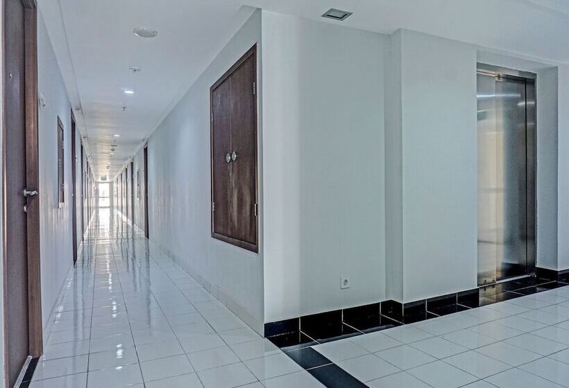 בית מלון כפרי Oyo 91217 Skyland @ Pgv