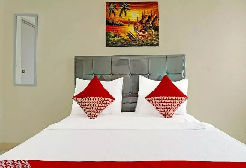 Hotelli Oyo 91217 Skyland @ Pgv