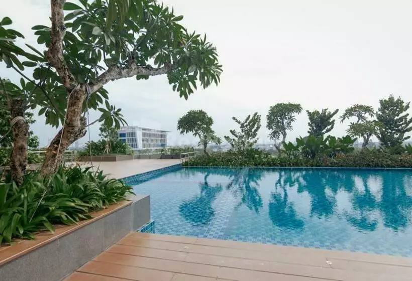 Hotelli Redliving Apartemen Sayana   Hazelnut Property Tower Cha