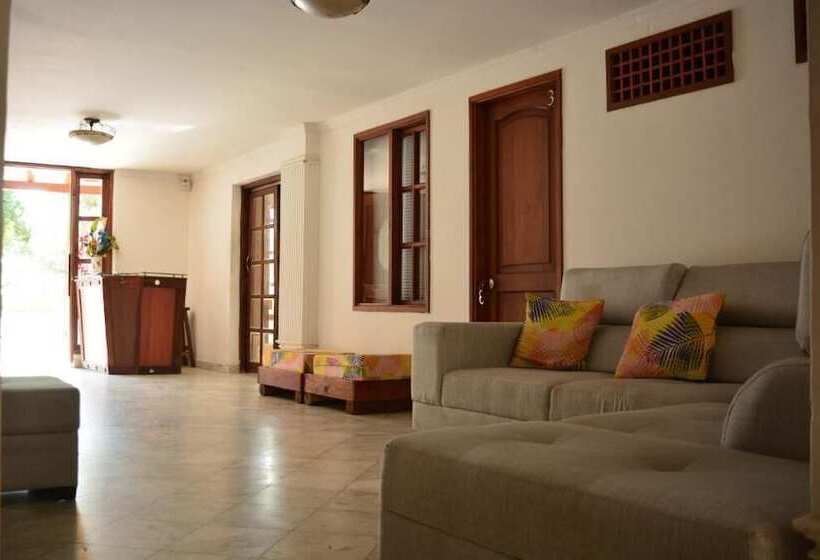 هتل Rodadero Dorado Beach