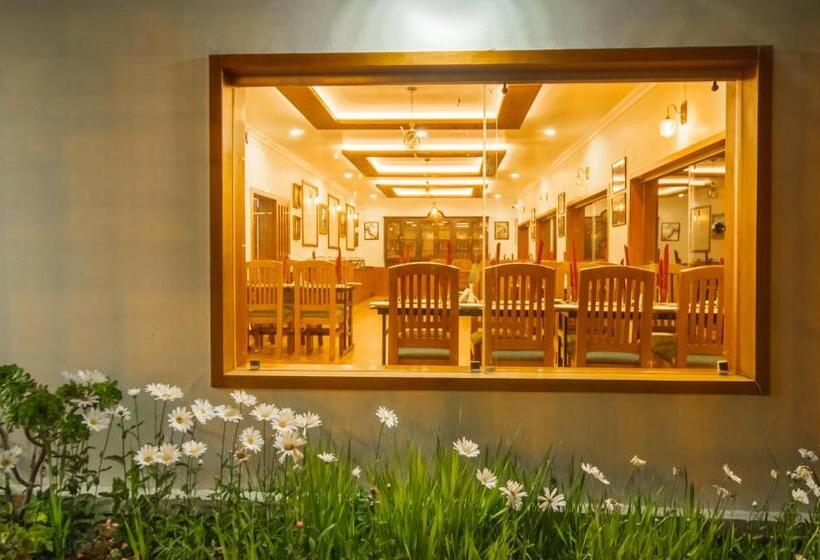 فندق Southern Panorama Campnoel Munnar