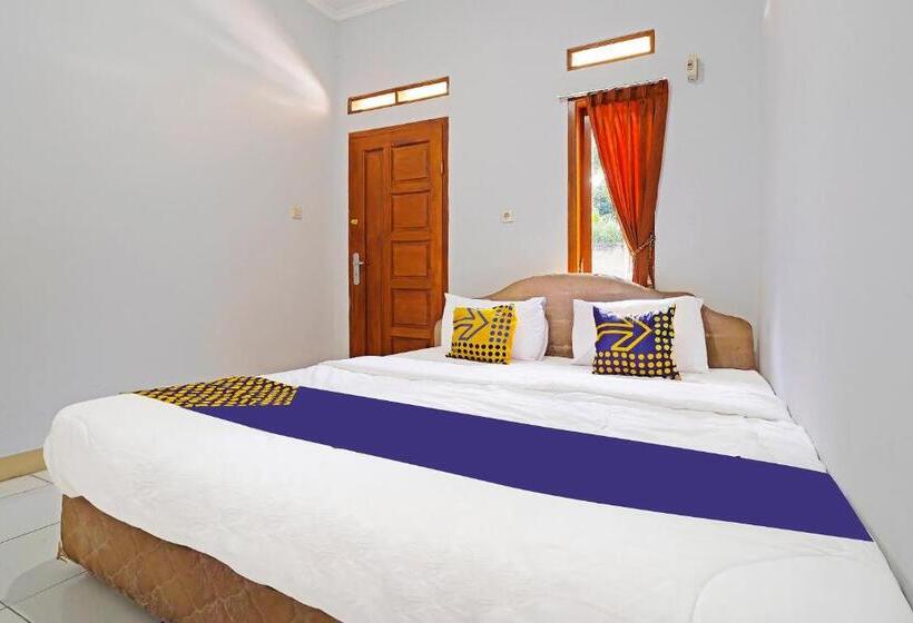 Hotel Spot On 91469 Pondok Pelita