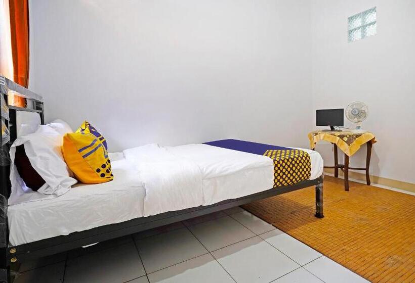 Hotel Spot On 91469 Pondok Pelita