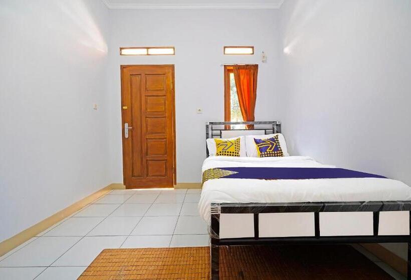 Hotel Spot On 91469 Pondok Pelita