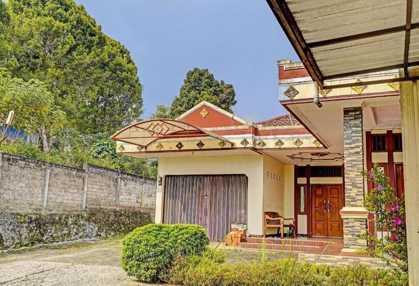 Hotel Spot On 91469 Pondok Pelita