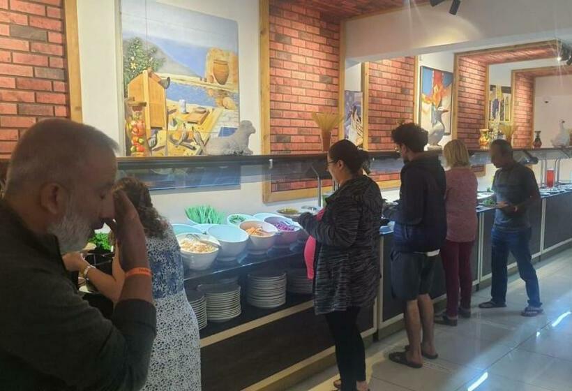 Meri̇ç Hotel Turunç