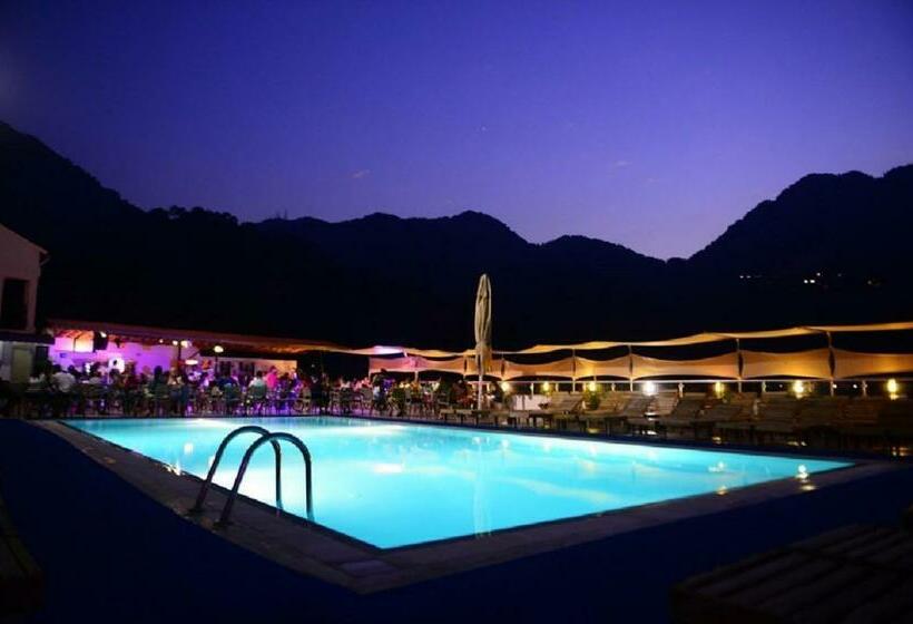 Meri̇ç Hotel Turunç