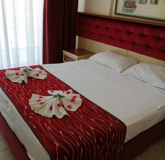 Meri̇ç Hotel Turunç