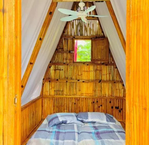 ペンション Jodels Paradise