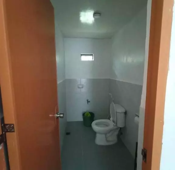 ペンション Jodels Paradise